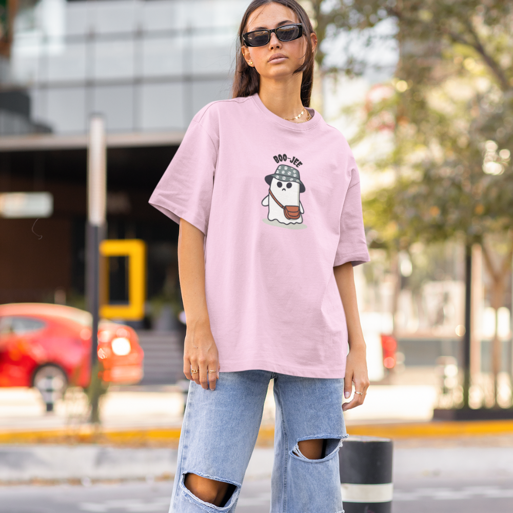 Oversized Cute Ghost with an orange Beanie Ghost T-Shirt – Spooky & Stylish